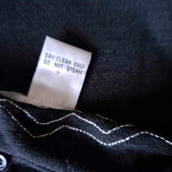 Bill Blass Womens Black Multicolored Embroidered Top w Keyhole Neckline - Size S - Picture 12 of 12